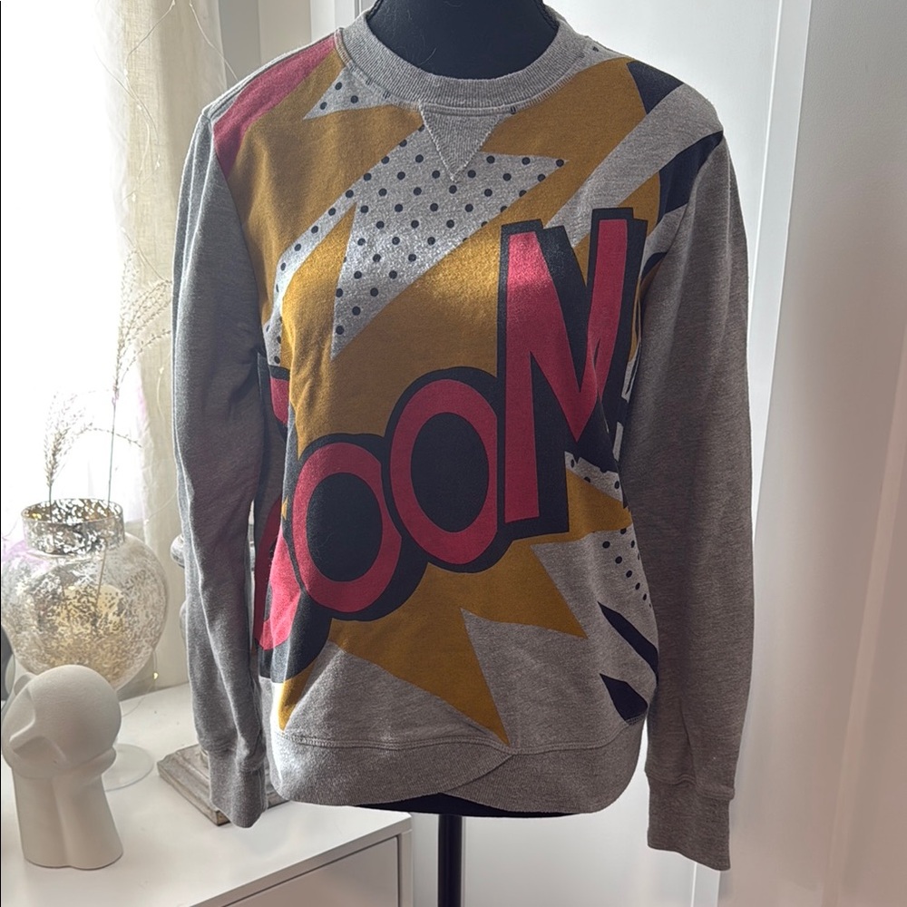 Graphic Gray Sweater